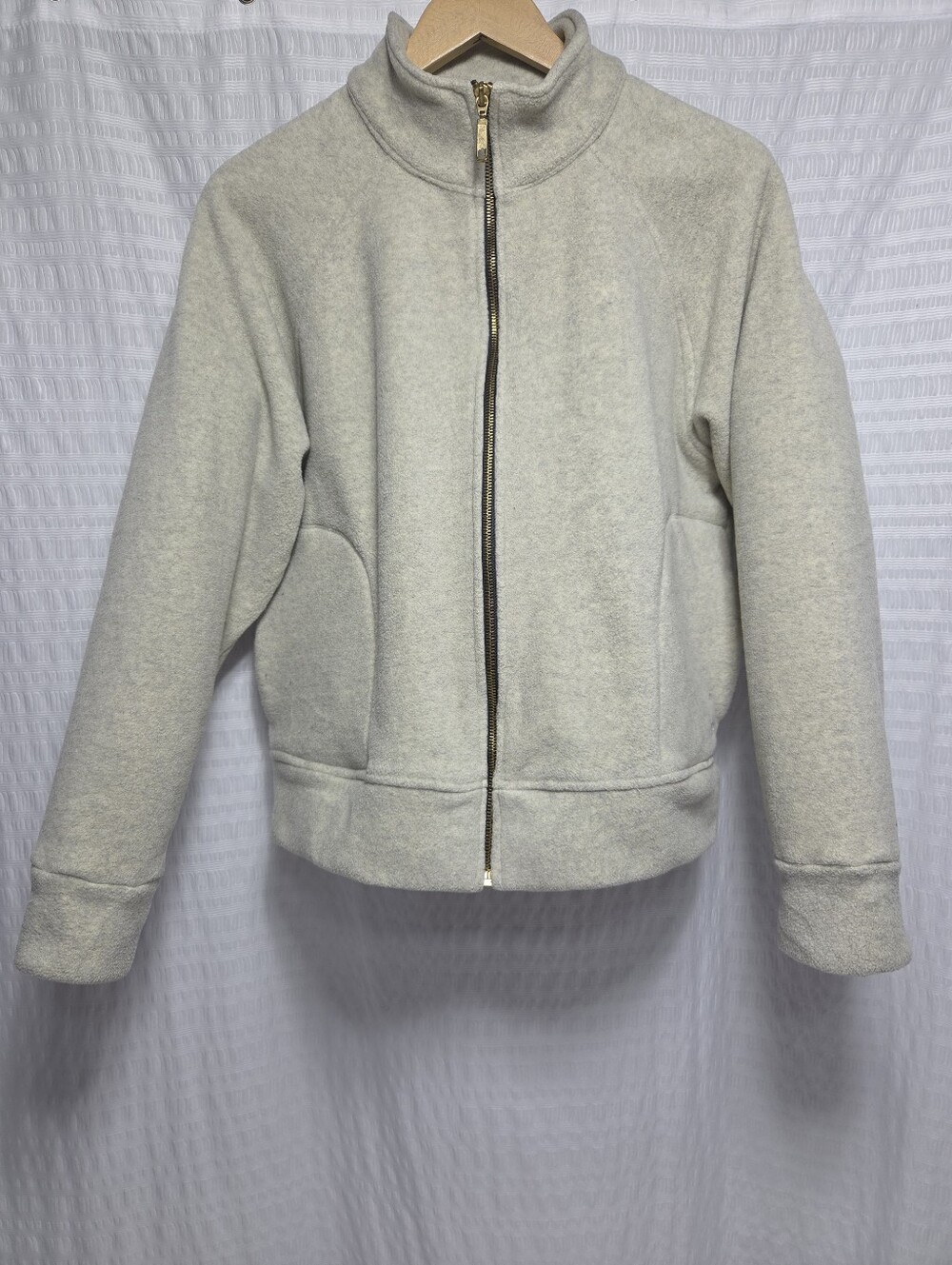 Albion Fit Full Zip Ultra Plush Funnel Neck Fleece Jacket. Size M